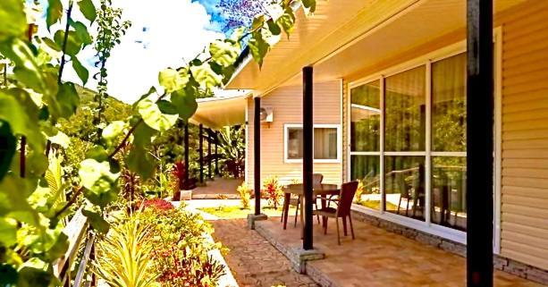 Takamakasky Villas Luaran gambar