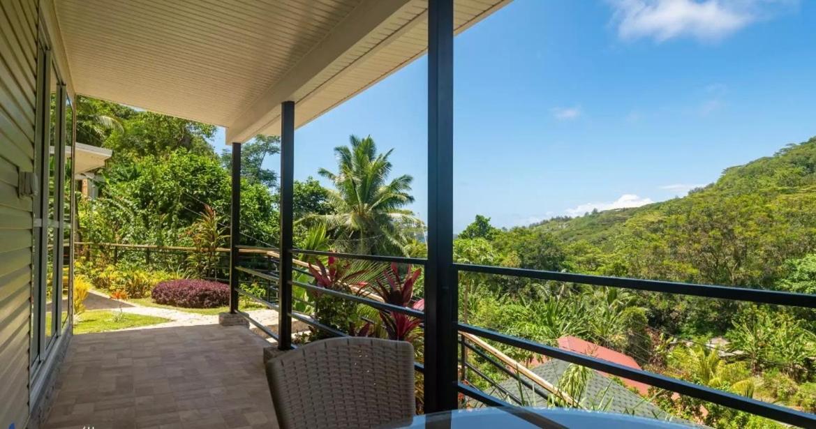 Takamakasky Villas Luaran gambar
