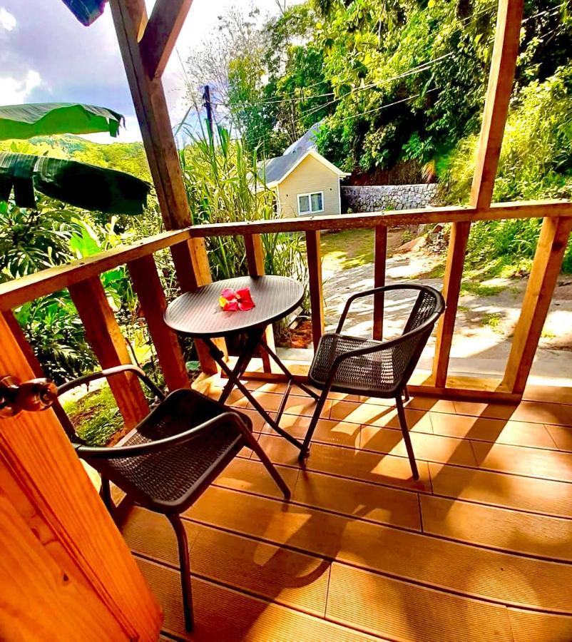 Takamakasky Villas Luaran gambar