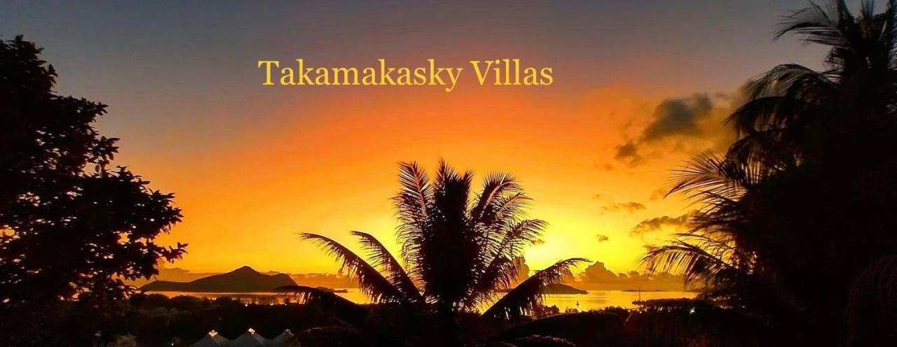 Takamakasky Villas Luaran gambar