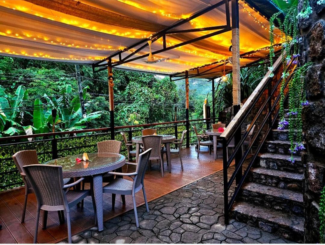 Takamakasky Villas Luaran gambar